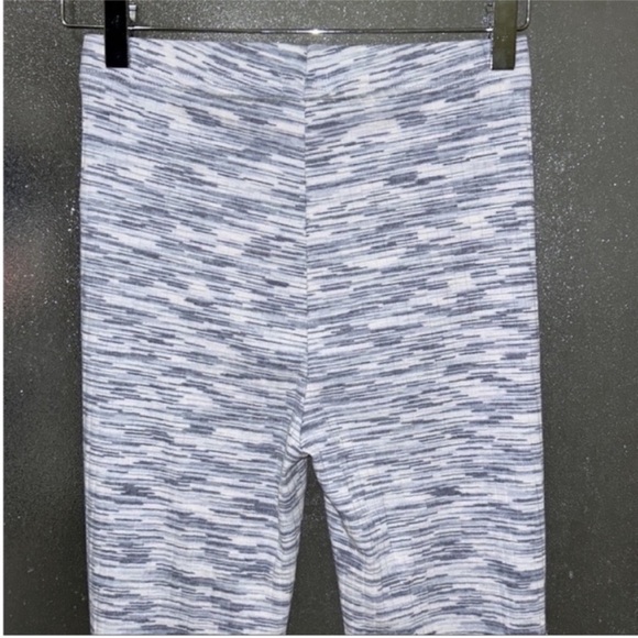 ❤️🔥Firm Price❤️🔥AERIE flare pants - Picture 4 of 7